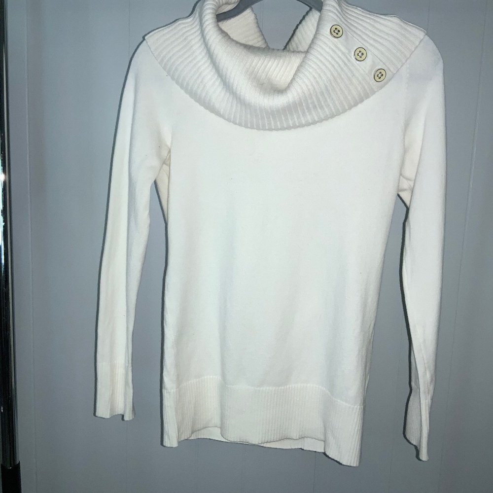 White House Black Market cream wool blend cowl neck sweater Sz 2 button detail